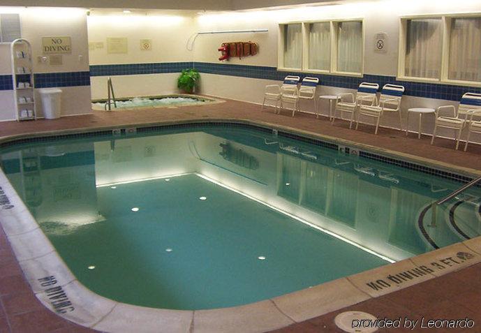 Fairfield Inn & Suites Detroit פרמינגטון הילס מראה חיצוני תמונה
