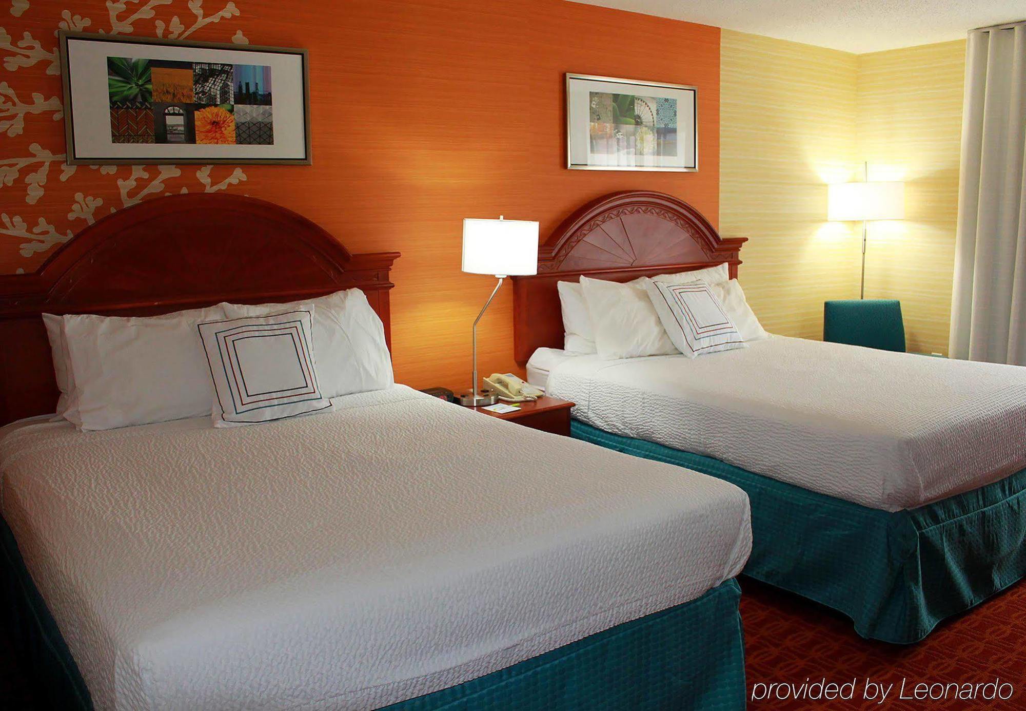 Fairfield Inn & Suites Detroit פרמינגטון הילס מראה חיצוני תמונה